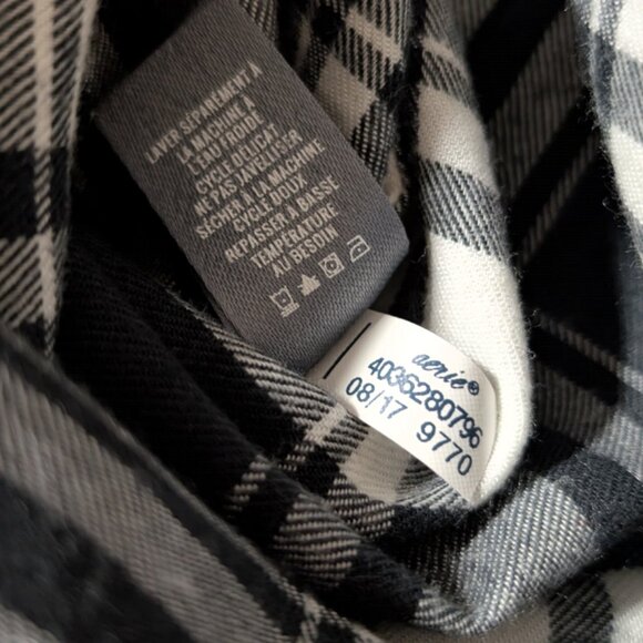 aerie plaid flannel shirt black white size XS - Picture 14 of 16